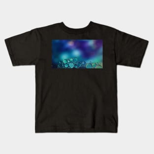 Colorful blurry background, ornament made of soft clear bubbles Kids T-Shirt